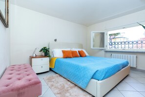 3 camere, ferro/asse da stiro, Wi-Fi, lenzuola