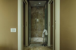 Superior Cottage, 2 Bedrooms, Patio, Garden View | Bathroom shower - Toscana Biovillage - Cottage con Vasca Idromassaggio solo su Richiesta (Cecina)