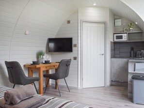 Interior - Laurel Pod - UK47203 (Lathom, near Southport)