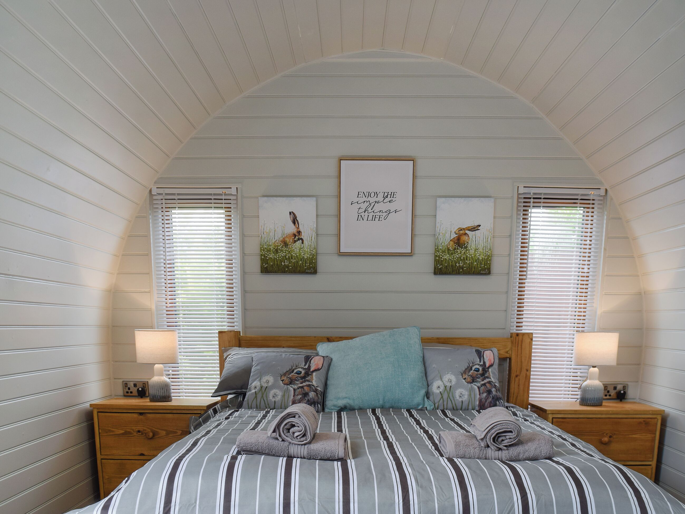 1 bedroom, WiFi (free), bed sheets