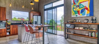 This house is a 2 bedroom(s), 2.5 bathrooms, located in Tronadora, Provincia de Guanacaste.