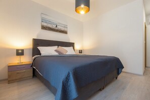 3 Schlafzimmer, Bügeleisen/Bügelbrett, WLAN, Bettwäsche