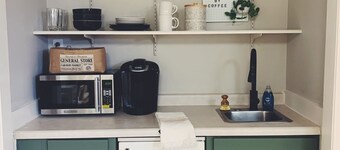 Basement Apartment on the Loop