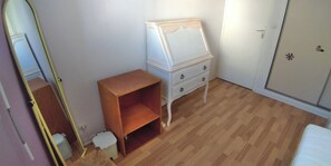 1 dormitorio, wifi, ropa de cama