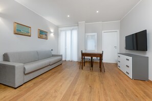 舒適公寓, 露台 | 客廳 | LED 電視