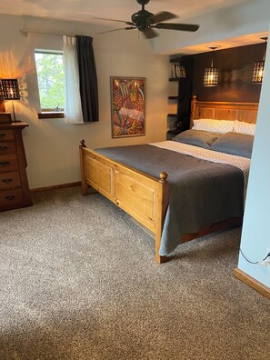 3 Schlafzimmer, Bügeleisen/Bügelbrett, WLAN, Bettwäsche