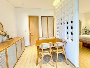 Luxury Suite, Balcony, City View | Soundproofing, free WiFi - May House Grand World Phu Quoc (Phu Quoc)