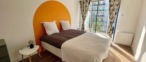 2 chambres, lit parapluie, Wi-Fi, draps fournis