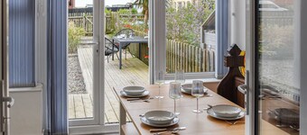 2 bedroom accommodation in Bacton