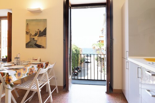 Scilla appartamento Marina Grande solo 40 mt dal mare (appartamento Lipari)