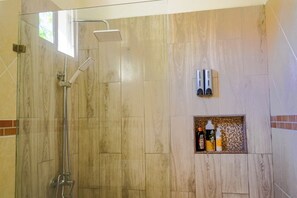 빌라 | 욕실 | 샤워 시설, 타월