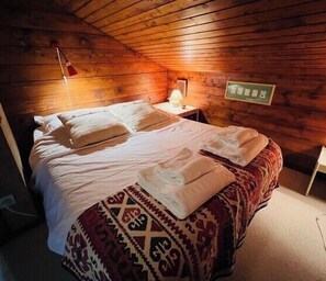 2 bedrooms, WiFi - Little Paradise hidden from view :) (Liézey)
