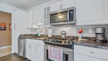 Microwave, oven, stovetop, dishwasher