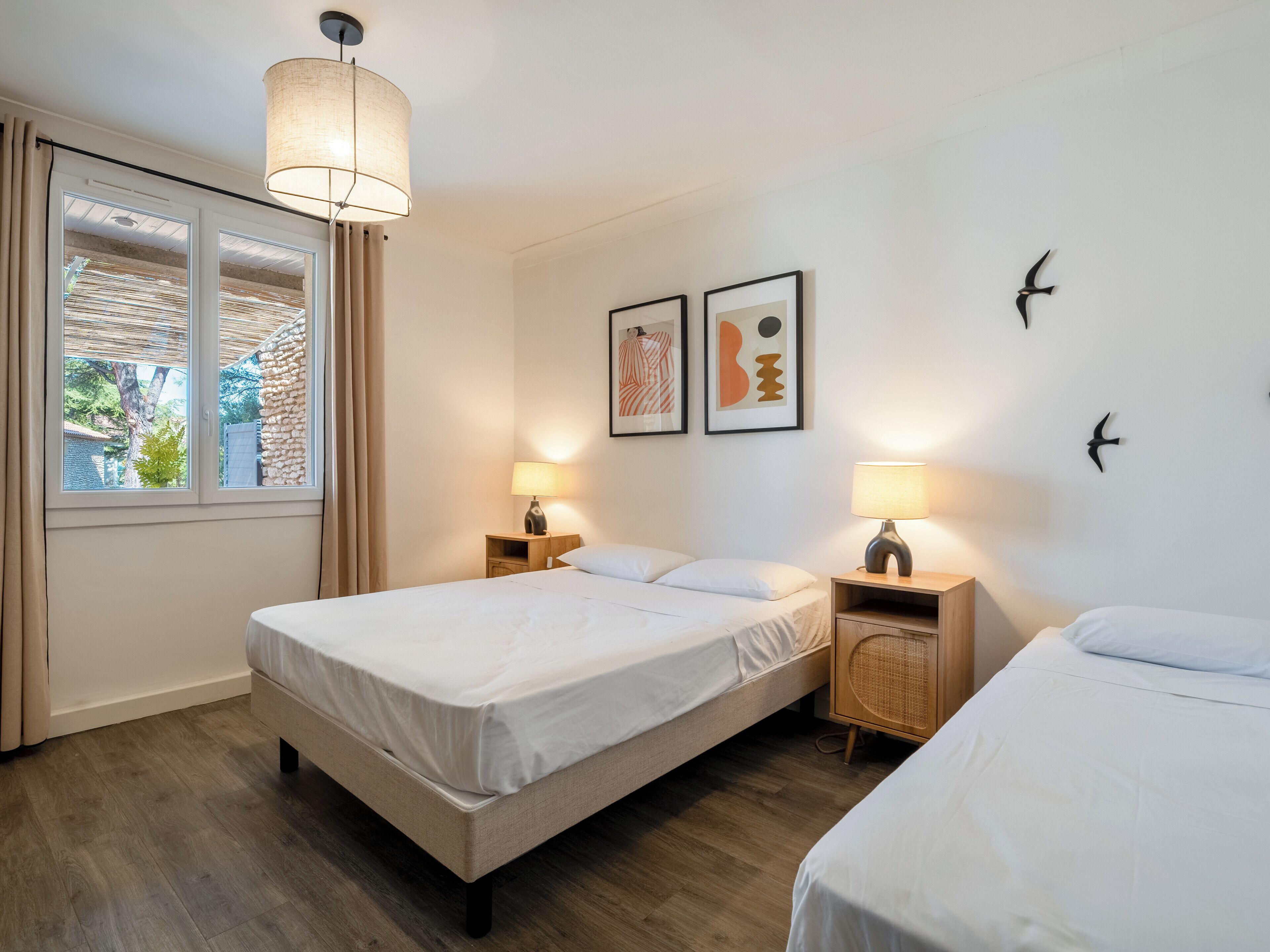 2 habitaciones, cuna de viaje, wifi y ropa de cama 