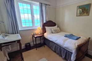 5 habitaciones, wifi gratis y ropa de cama 