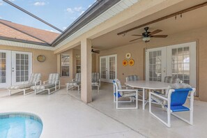 Outdoor dining - Dog-Friendly!  Near Disney with Pool (Clermont)