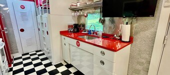 1950's themed couples caboose on a bison ranch. Pet-Friendly!