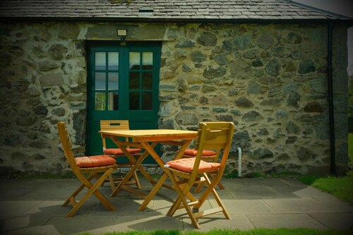 Tranquil Glenshee Cottage Retreat