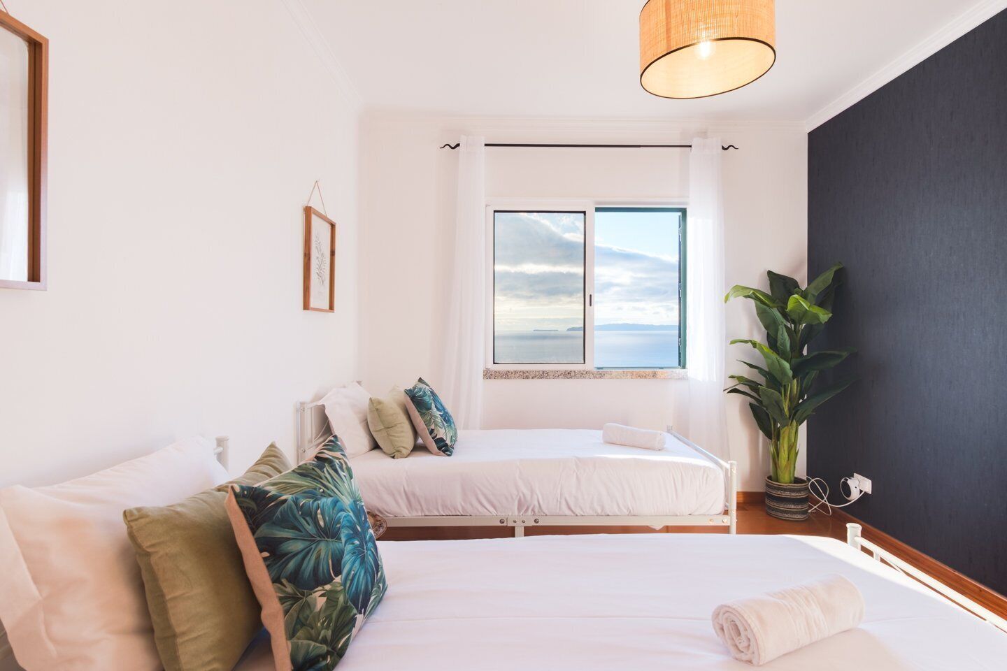 3 bedrooms, iron/ironing board, Internet, bed sheets