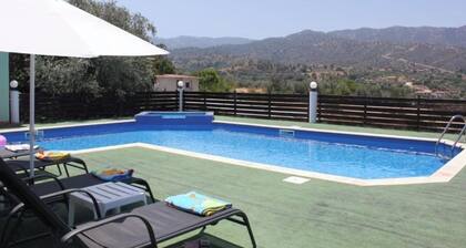 Yiannos House Pool and Spa
(near the train station museum)