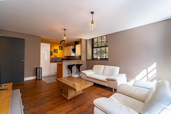 Apartment | Living area