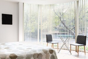 Apartamento superluxo | Wi-Fi de cortesia, roupa de cama