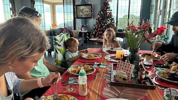 Romantic Cabin, Ocean View | In-room dining