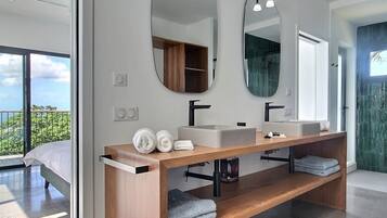 Villa | 4 bedrooms, free cribs/infant beds