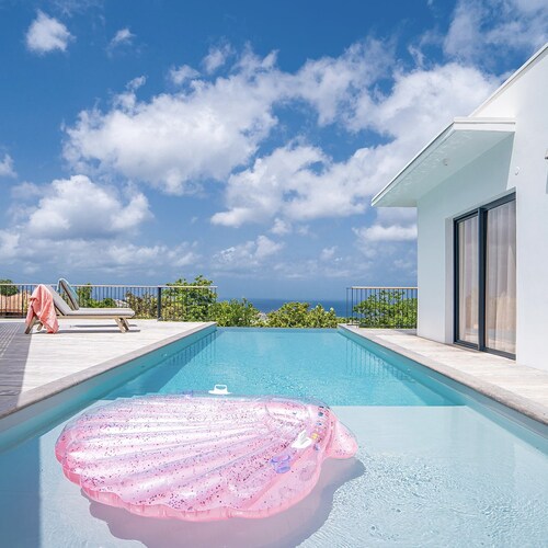 La Villa Dans les pr s