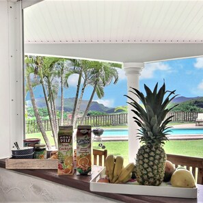 4 عدّة غرف نوم وأسرّة أطفال/رضّع (مجانًا)