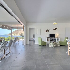 Villa | 2 soverom og barnesenger (inkludert)