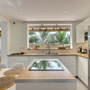 Villa | 2 bedrooms, free cribs/infant beds