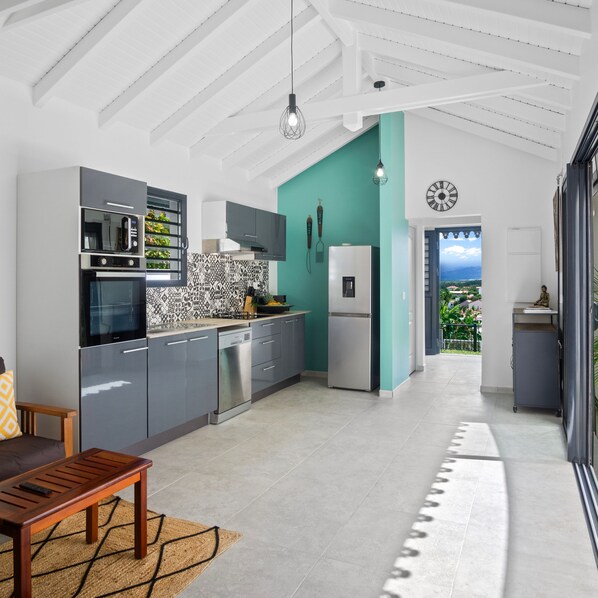 Villa | 2 Schlafzimmer, kostenlose Babybetten