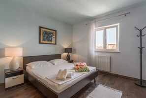 2 chambres, Wi-Fi, draps fournis