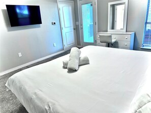 3 chambres, fer et planche Ă repasser, Wi-Fi, draps fournis