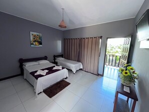 Standard Double or Twin Room, Sea View | Desk, laptop workspace, bed sheets - Pousada Cheiro de Mar (Nova Viçosa)