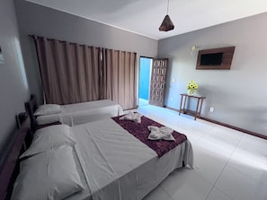 Standard Triple Room, Sea View