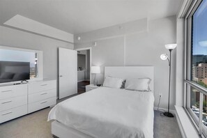 1 chambre, bureau, fer et planche à repasser, Wi-Fi gratuit