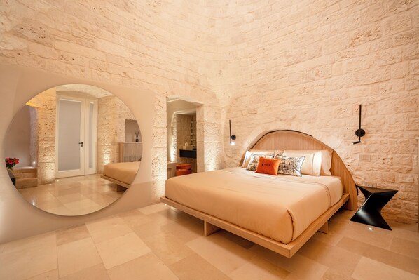 Luxury Suite, 1 King Bed | 1 bedroom, premium bedding, down duvets, memory-foam beds - Naiira Luxury Trullo (Alberobello)