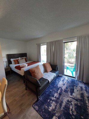 1 chambre, fer et planche à repasser, Wi-Fi, draps fournis