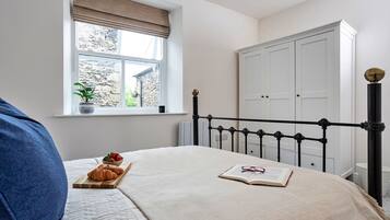 2 bedrooms, free WiFi, bed sheets