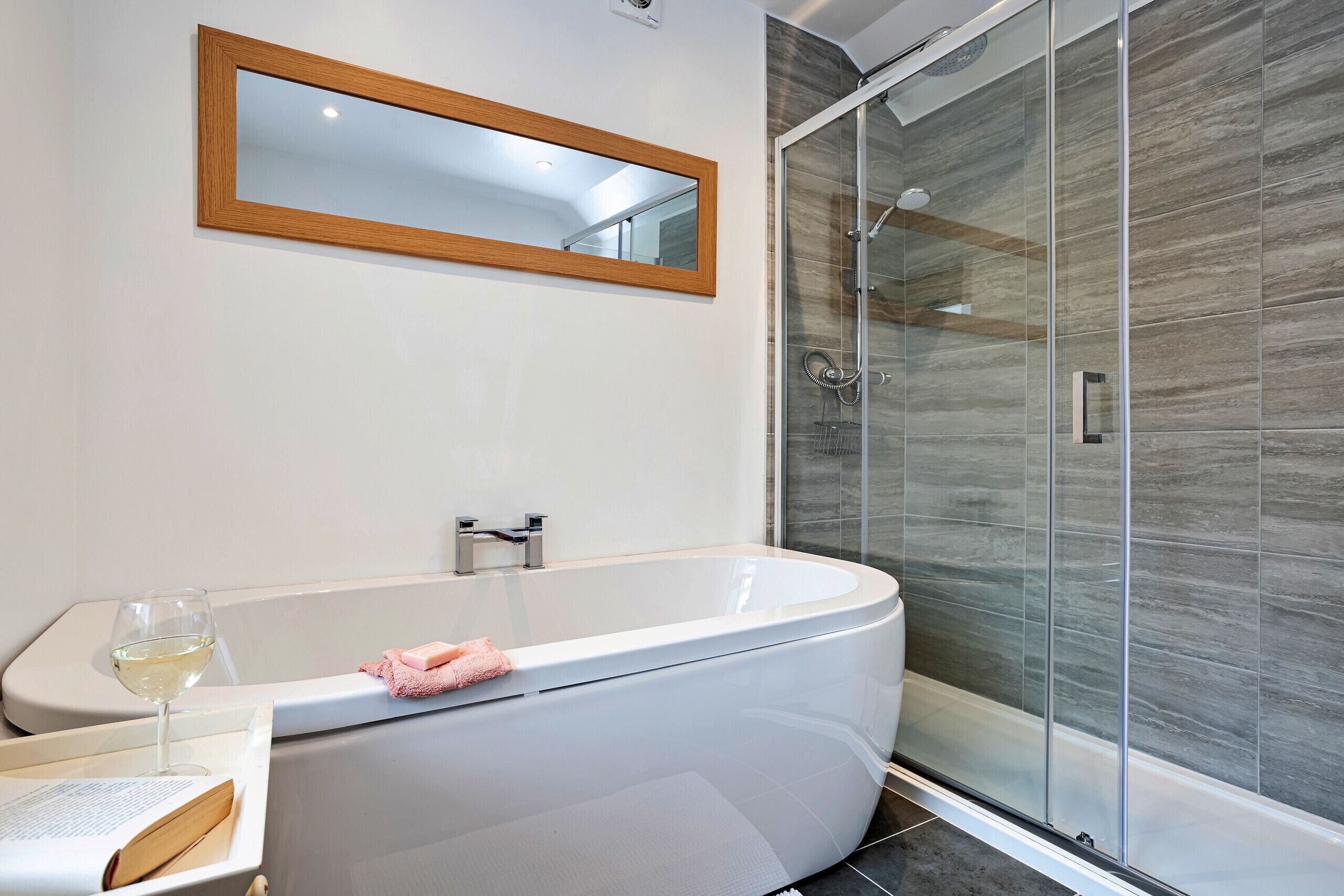 Shower, towels