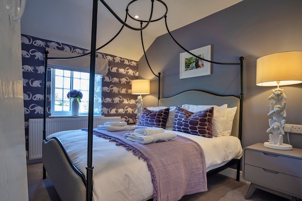 3 habitaciones, tabla de planchar con plancha y wifi gratis