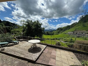 Outdoor dining - Gîte " Insel Paradise", Insel Paradise (Soultzeren)