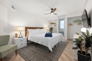 2 bedrooms, free WiFi, bed sheets - Oceanfront 2 Bedroom-Sleeps 8-Linens-Laundry-Pool (Ocean City)