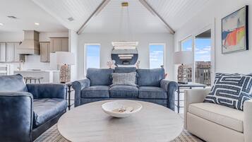 House (5 Bedrooms) | Miscellaneous