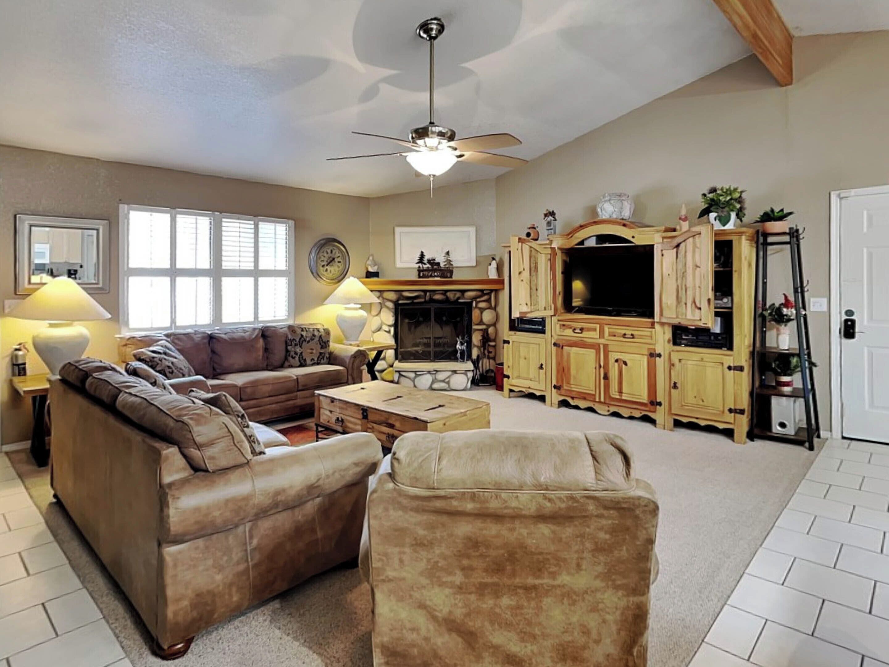 House (2 Bedrooms) | Front of property