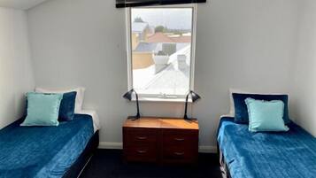 3 chambres, fer et planche Ă repasser, Wi-Fi gratuit