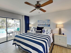 Ferienhaus, Mehrere Betten, Poolzugang, Poolblick (Tropical Breeze Dockside Oasis)