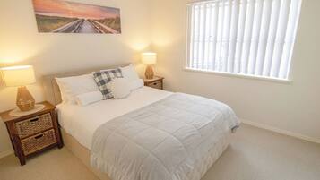 3 bedrooms, iron/ironing board, free WiFi
